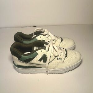 New Balance 550 Green